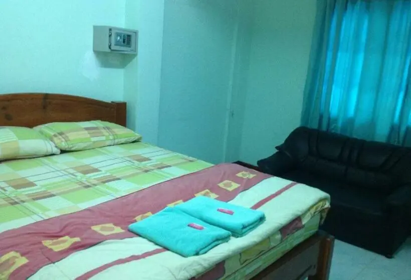 اتاق استاندارد, Bambus Motel
