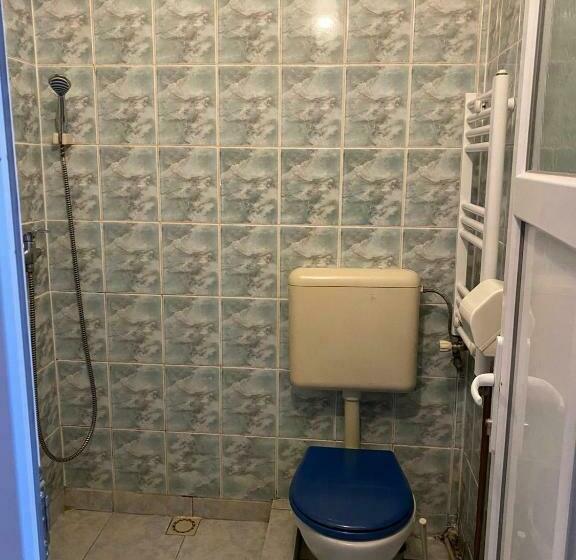 غرفة قياسية, Pensiune Turist