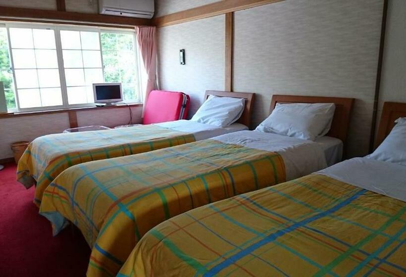 Economy Triple Room, Inn Yamanami