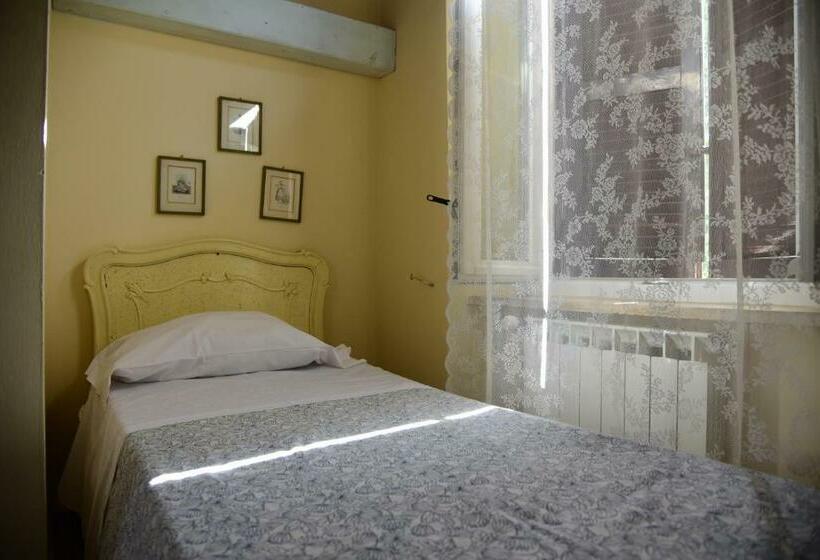 Номер Стандарт Трехместный, Agrihouse