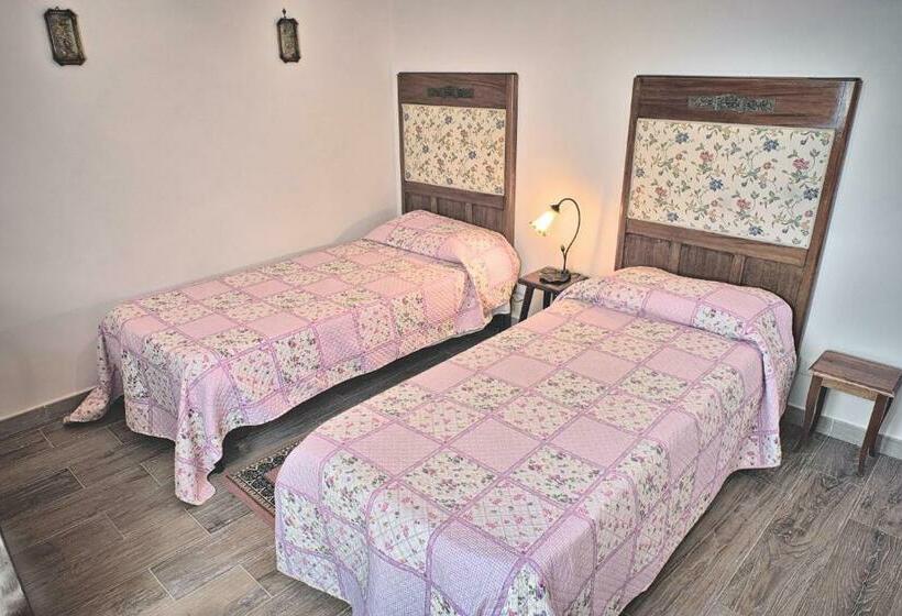 1ベッドルームアパートメント, Agrihouse