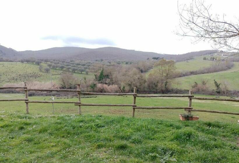 דירת חדר סופריור, Agrihouse