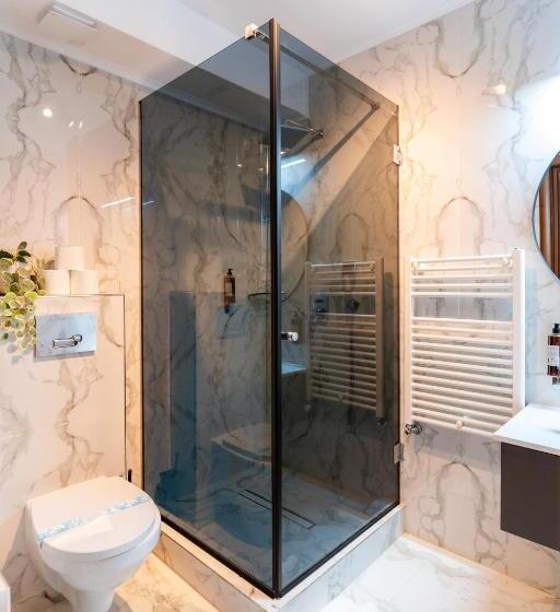 Трехместный Номер Классика, Luxor