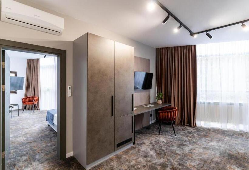 Апартаменты Deluxe 1 Спальня, Luxor