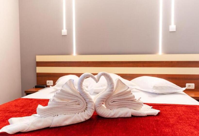 Стандартный Номер Кровать Кинг, Luxor