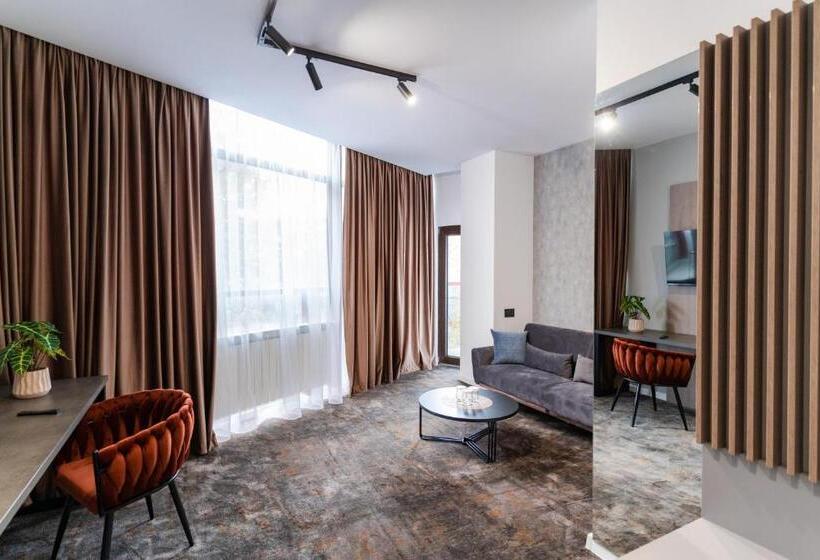 Апартаменты Deluxe 1 Спальня, Luxor