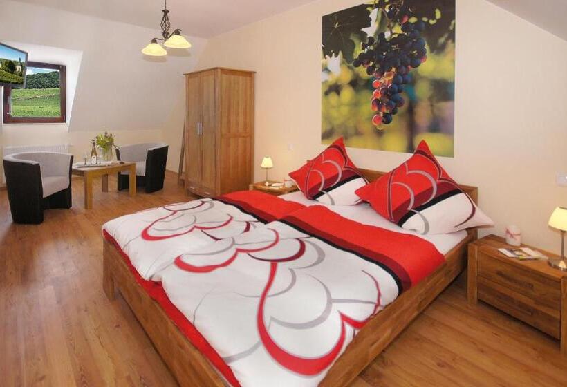 标准间, Gästezimmer Hans Norbert Mack