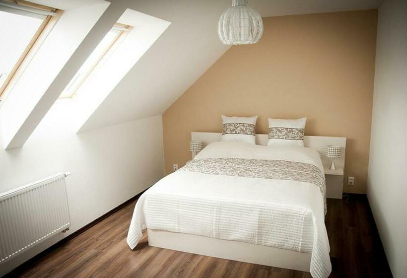 Номер Стандарт, Palenica Jelsovce