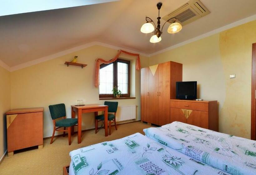 חדר סטנדרט, Restaurace A Penzion Kamenec