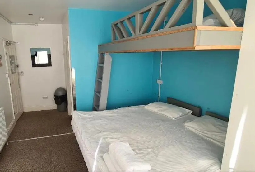 Chambre Triple Confort, Reef Lodge