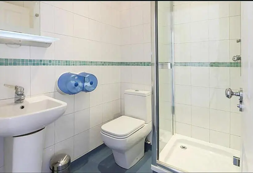 Chambre Quadruple Standard, Reef Lodge