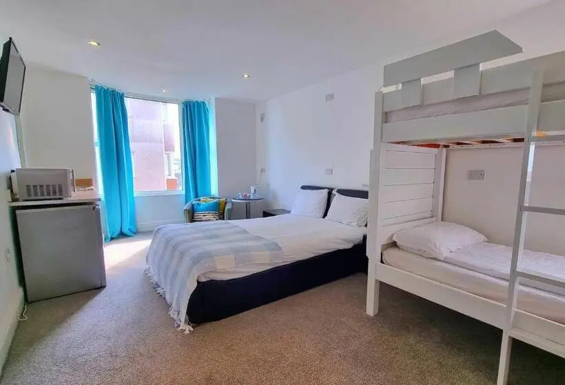 Chambre Familiale Supérieure, Reef Lodge