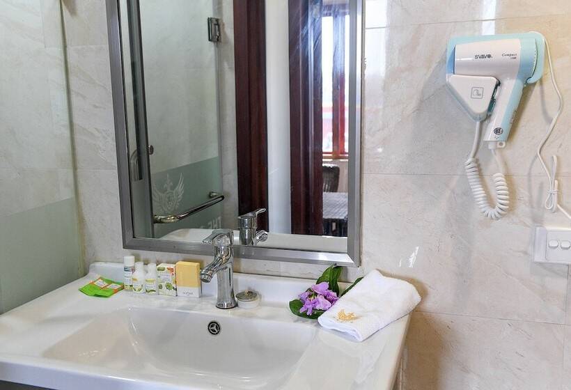 Студия Стандарт Двуспальная Кровать, The President