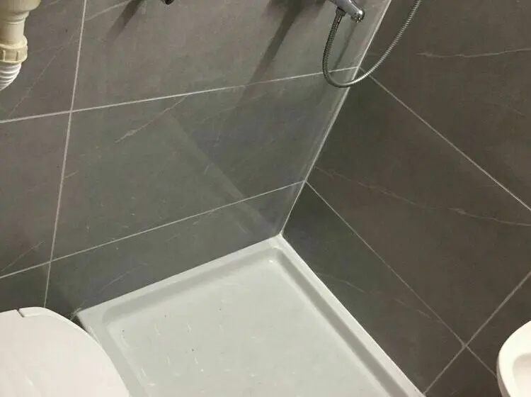 اتاق راحتی, Neni Apartments