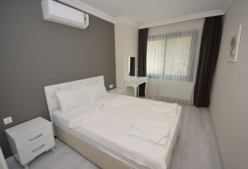 コンフォーとスイートルーム, Saatli Apart Otel