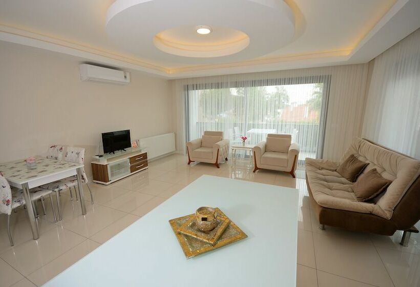 컴포트 스위트, Saatli Apart Otel