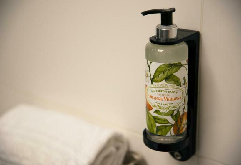 프레스티지 스위트, Rr Hotel Da Rocha