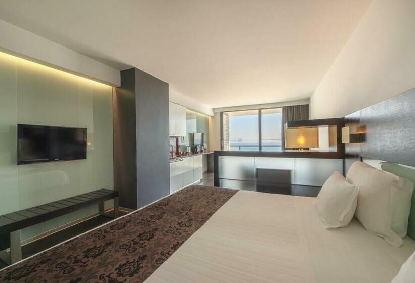 Deluxe Suite Sea View, Rr Hotel Da Rocha