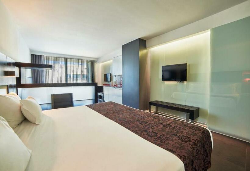سوییت خانوادگی, Rr Hotel Da Rocha