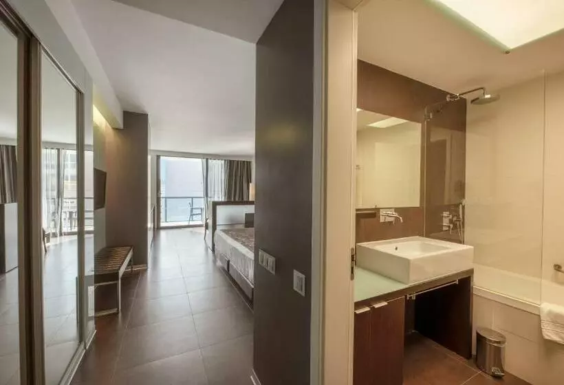 سوییت سوپریور, Rr Hotel Da Rocha