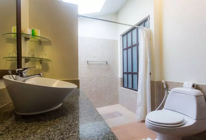 スーペリアー１ベッドルームビラ, Baan Chaweng Beach Resort & Spa   Sha Extra Plus