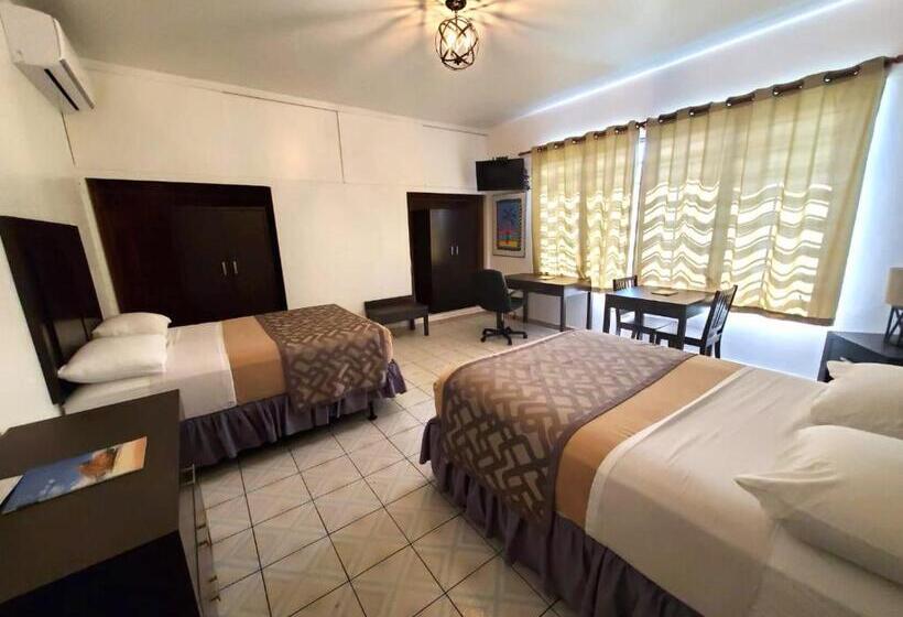 스탠다드 룸 더블 침대 2개, Borinquen Beach Inn