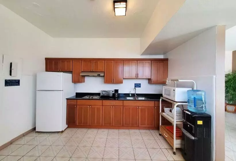 اتاق استاندارد با 2 تخت دوبل, Borinquen Beach Inn