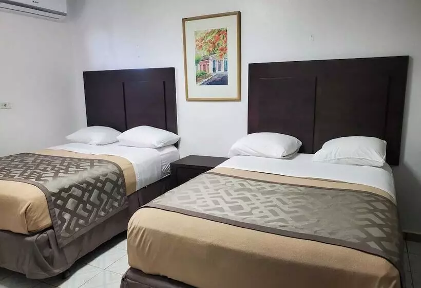 اتاق استاندارد با 2 تخت دوبل, Borinquen Beach Inn