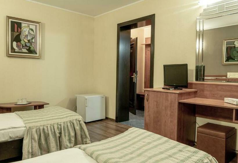 Номер Стандарт, Bulevard