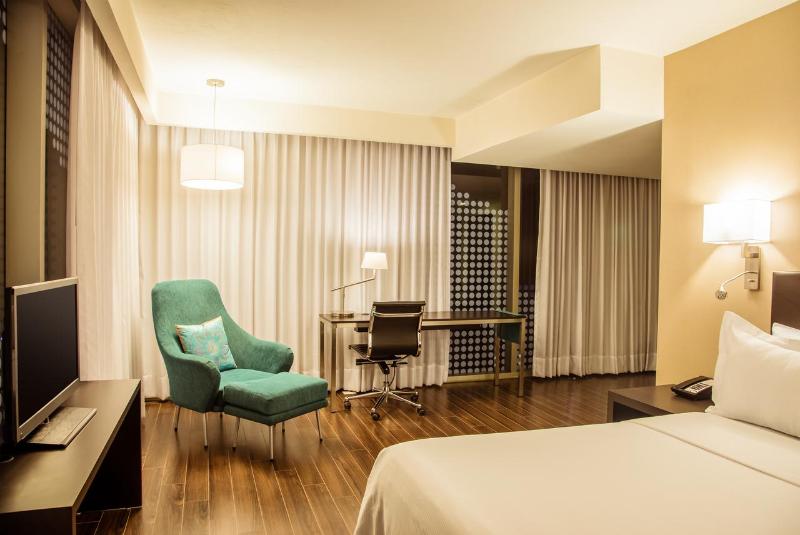 キングサイズベッドのデラックスルーム, Fiesta Inn Insurgentes Viaducto