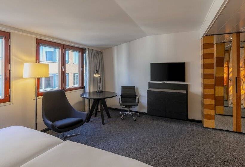 デラックスルーム, Hilton Stockholm Slussen