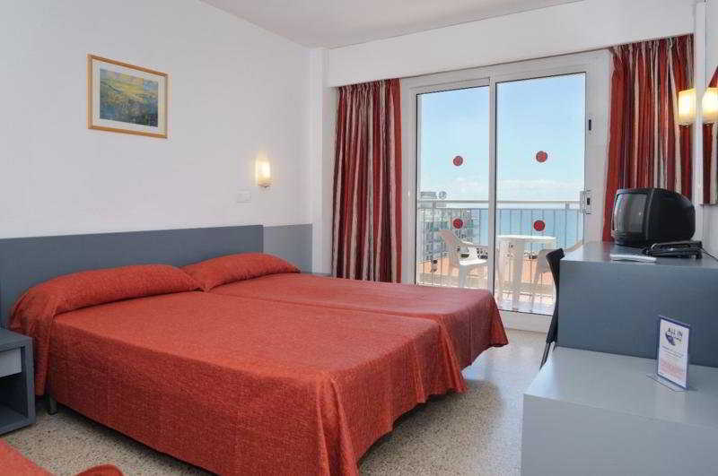 Номер Стандарт, Ibis Den Haag City Centre
