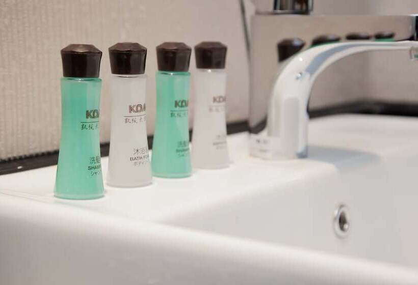 اتاق استاندارد چهار تخته, Kdm