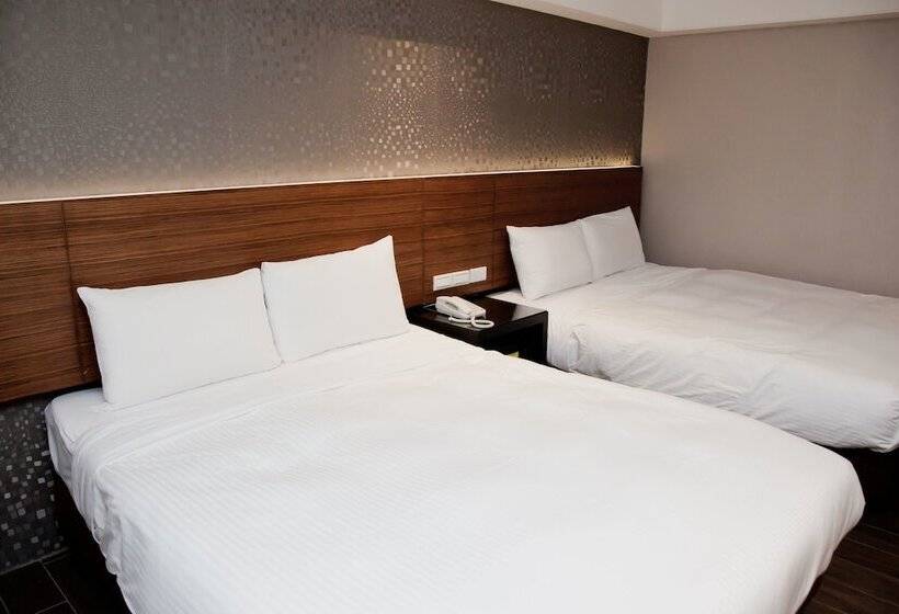 اتاق استاندارد چهار تخته, Kdm