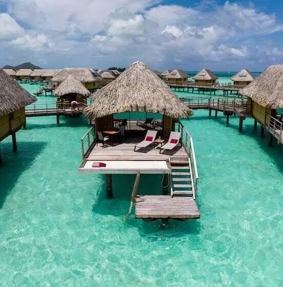 بانگلوی استاندارد, Le Bora Bora By Pearl Resorts