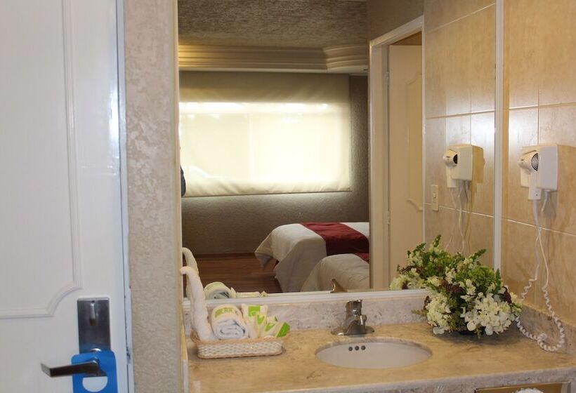 家庭间, Gs Quinto Sol Teotihuacan