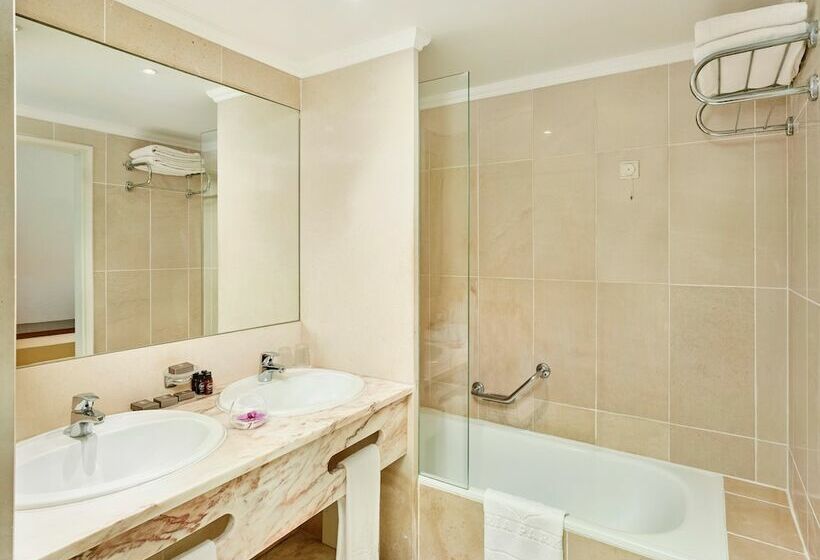 オーシャンビュースタンダードルーム, Ria Park Garden