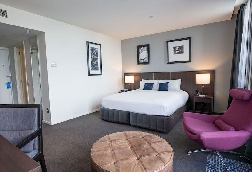 חדר אקזקיוטיב, Scenic Hotel Dunedin City