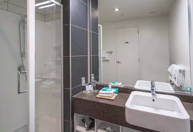 سوییت اجرایی, Scenic Hotel Dunedin City
