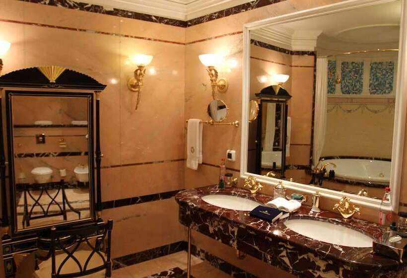 スイート, The Taleon Imperial