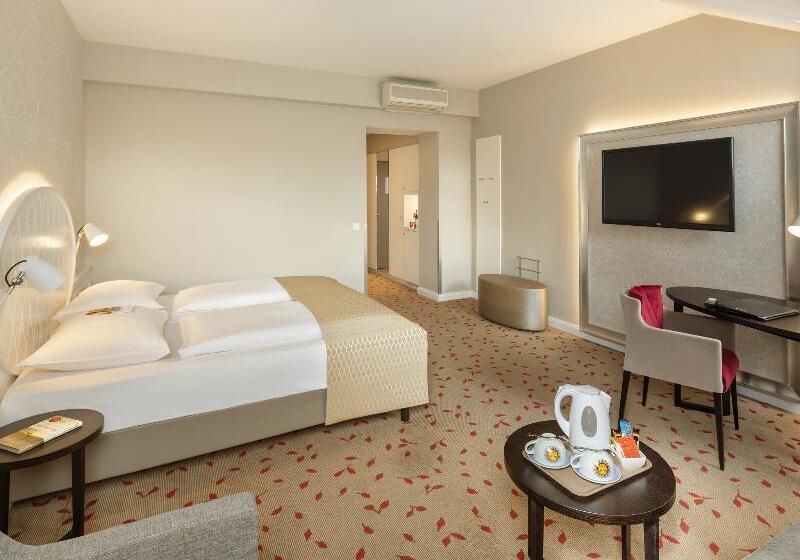 اتاق لوکس با تخت بزرگ, The Westin Bund Center, Shanghai