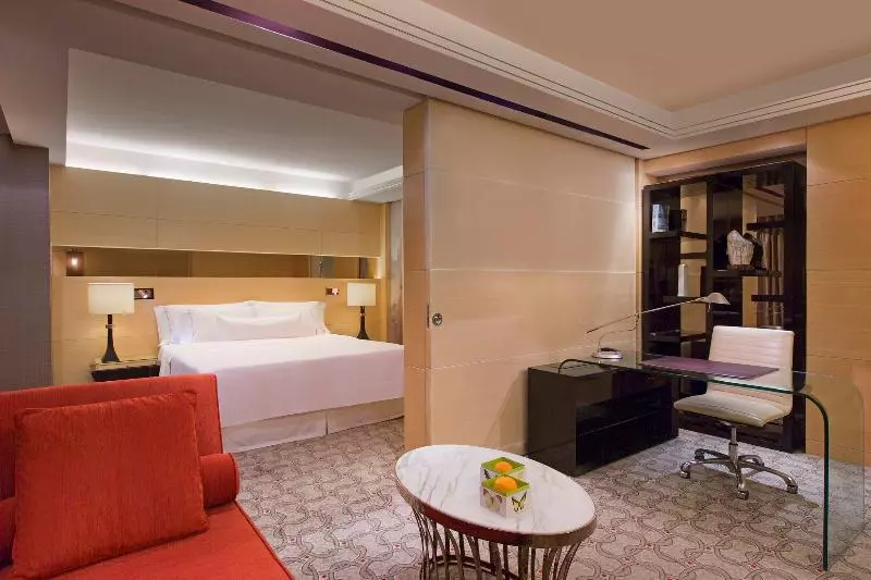 استودیوی استاندارد, The Westin Bund Center, Shanghai