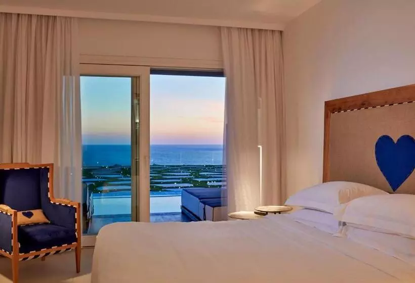 オーシャンビューのプレミアムルーム。, Myconian Imperial   Leading Hotels Of The World