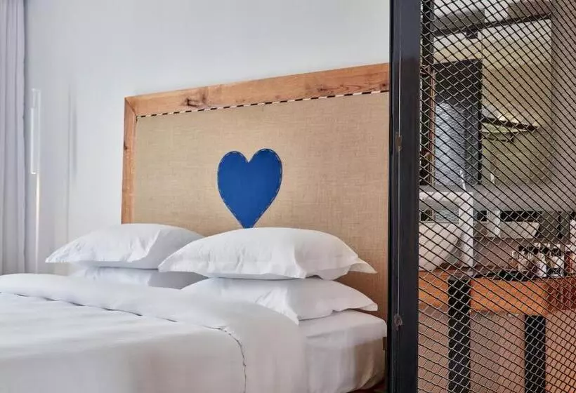 ガーデンビュークラシックルーム, Myconian Imperial   Leading Hotels Of The World