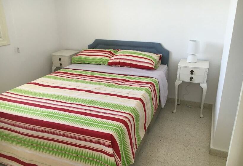خانه ردیفی 2 خوابه, Townhouse Coral Bay Village