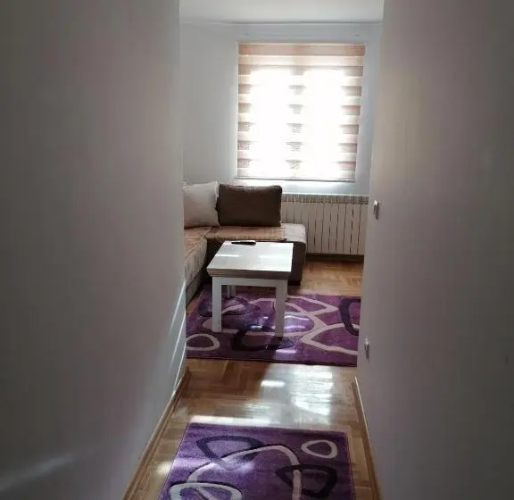 آپارتمان 1 خوابه همکف, Vila Meridijan