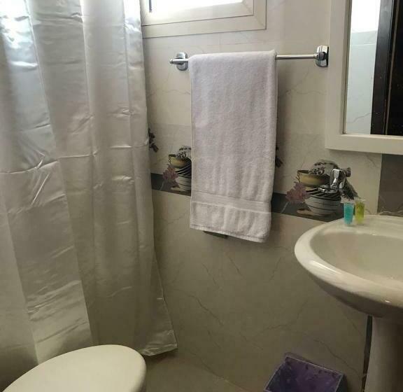 1 Sovrums Deluxe Lägenhet, تاج الخليج للشقق المخدومة 2