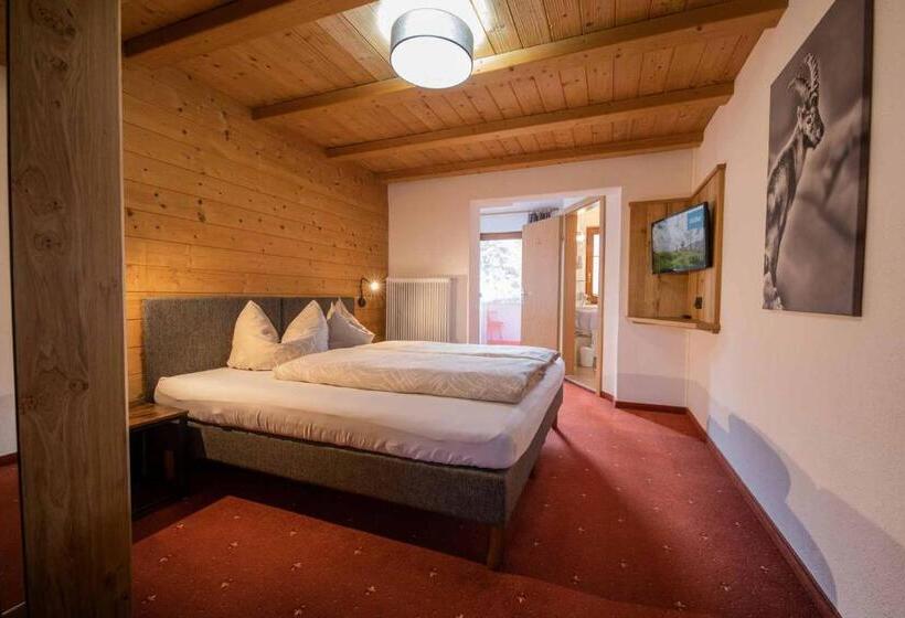 2 Sovrumslägenhet med Balkong, Haus Steinbock