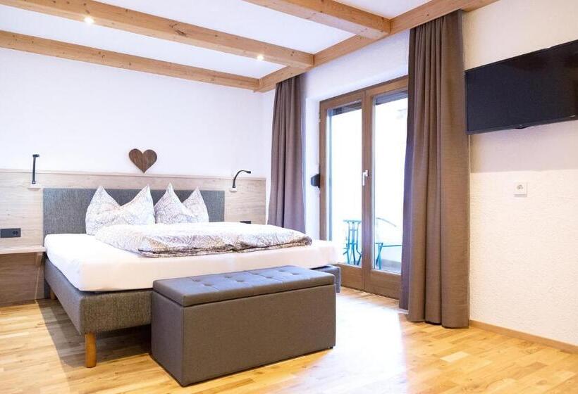 Standardrum Bergsutsikt, Haus Steinbock