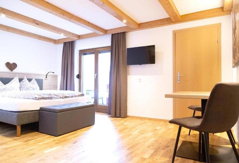 Standardrum Bergsutsikt, Haus Steinbock